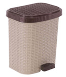 سلة مهملات كنوز